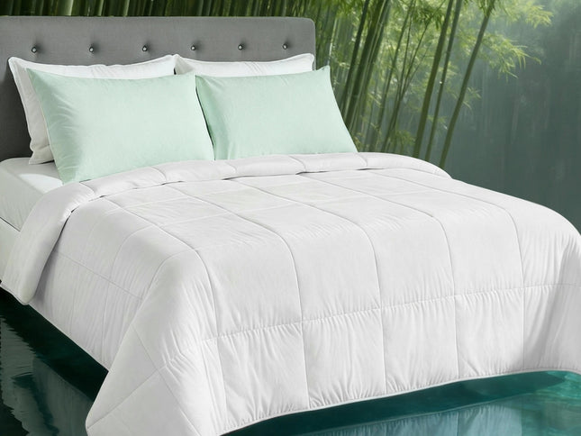 Giselle Bedding 200GSM Bamboo Quilt Summer Quilts All Season Doona Duvet Lightweight Super King