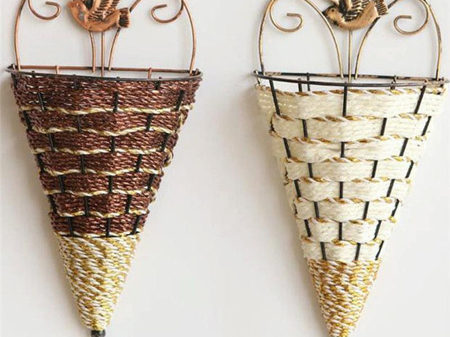 Rustic Hanging Rattan Vase For Farmhouse Decor-1915198045247639553
