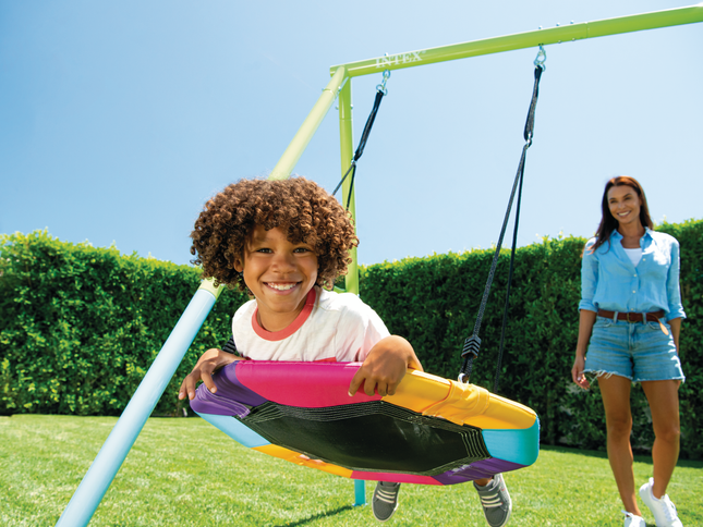 Intex Saucer and Swing Three Feature Set 44133