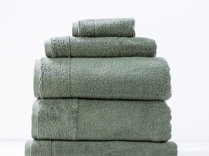 Aireys 650 GSM Zero Twist 5 Piece Bath Towel by Renee Taylor
