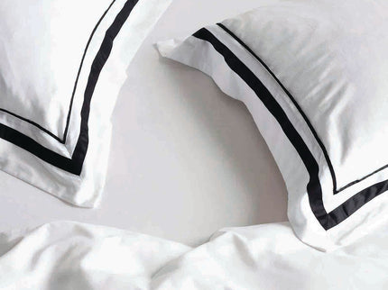 Cloud 1000 TC Egyptian Cotton White Charcoal Queen Quilt Cover Sets by Renee Taylor