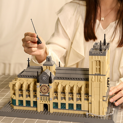 Notre-Dame Cathedral of Paris Mini Building Blocks Model – Iconic Gothic Landmark for Home Display, Educational Play & Gift-Giving (Beige) | Other Architectural Models Available In-Store