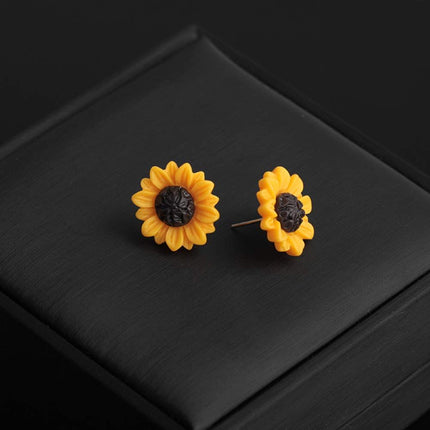 Sweet Sunflower Pearl Leaf Pendant Necklace Resin Daisy Flower Clavicular Chain Fashion Jewelry for Women