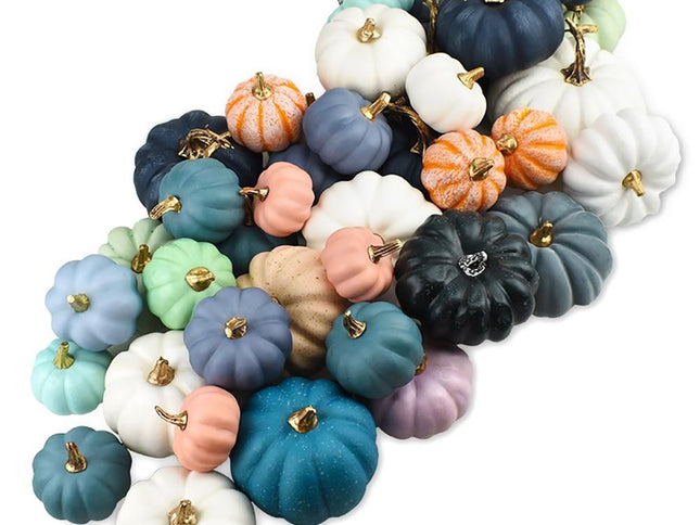 16Pcs Artificial Autumn Pumpkins Fake Foam Pumpkins for Halloween Thanksgiving Halloween Decoration