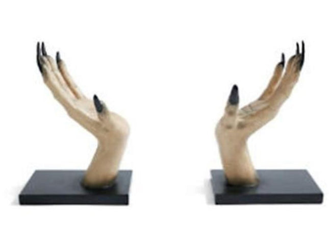 Halloween Horror Witch Hand Book Stand Resin Witch Hand Ornament Halloween Home Bar Decor Holiday Decorations