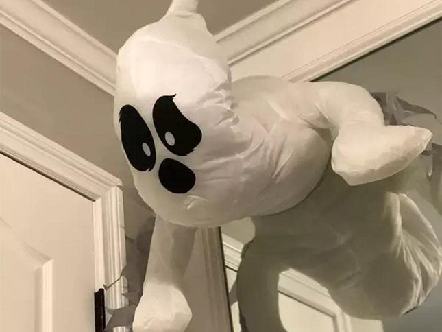 Halloween Window Crashing Ghosts Halloween Window Decoration Broken Window Ghost for Indoor or Outdoor