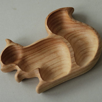 Tray Wood Snack Tray Wood Platter Snack for Everyday Kitchen Party Restaurant Serving Tray Snack Gift (Squirrel+Pine Cones)