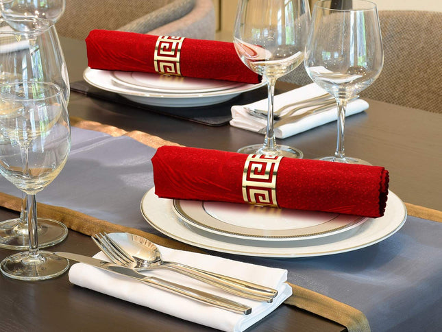 Rings Gold Napkin Rings Holder Set Hollow Out Metal Buckle Exquisite Household Napkin Holder Bulk for Christmas (16 Pcs)