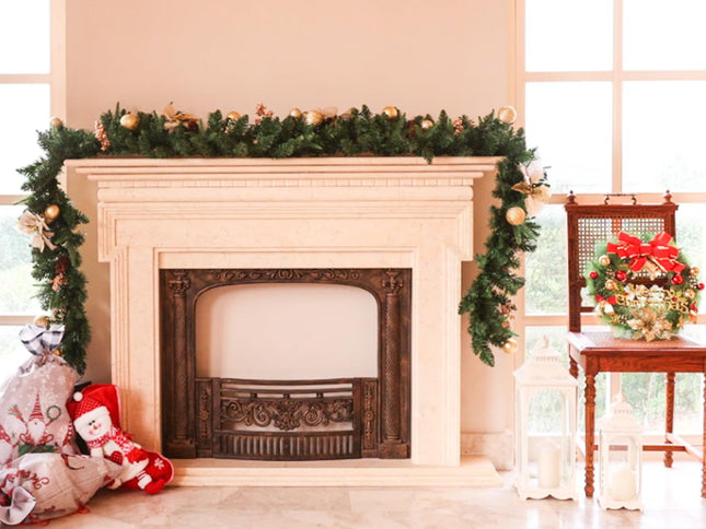 Christmas Decorations with Lights Battery Operated - Outdoor Christmas Garland for Mantle, Lighted Christmas Garland Indoor