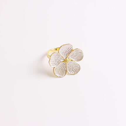 6 Pcs White Flower Napkin Rings Set,  Napkin Ring Holder Floral Serviette Buckles for Wedding Party Banquet