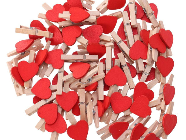50pcs Mini Heart- Shaped Wooden Clips DIY Craft Clips Photo Paper Pegs for Photos Cards Paintings Scrapbookings Wedding (Red)