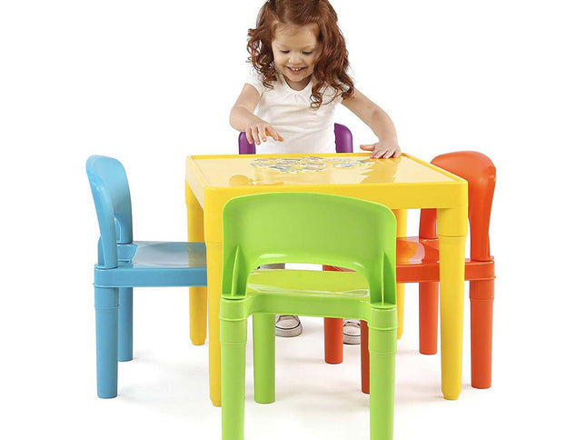 Kids Plastic 5-Piece Table & 4 Chairs Set (Multicoloured)