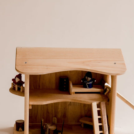 Two Story Cottage house imaginative play