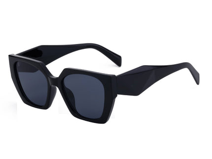 Bold Oversized Black Frame Sunglasses | UV400 Designer Fashion Shades