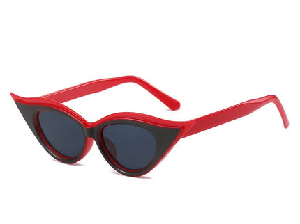 Retro Cat-Eye Sunglasses - Stylish Red Vintage Frames for Women