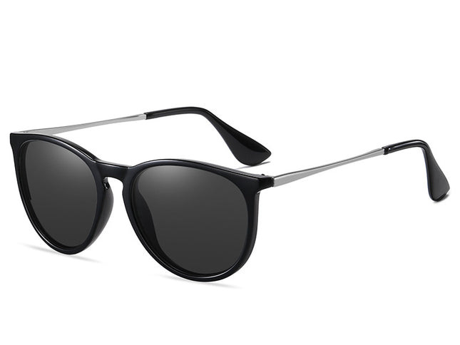 Black Stylish Polarized Sunglasses for Men and Women ‚Äö√Ñ√¨ UV Protection, Lightweight Design, Trendy Sunglasses for Outdoor Activities