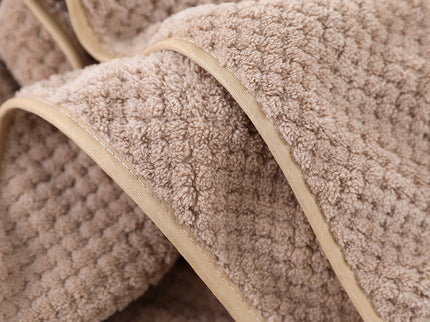 Light-yellow Luxury White Bath Towel and Hand Towel Set - Ultra Soft and Absorbent