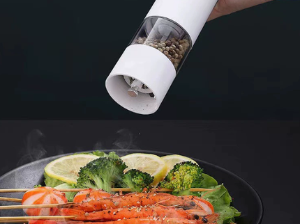 Red Elegant Red Electric Salt and Pepper Grinder - Modern and Compact for Effortless Seasoning