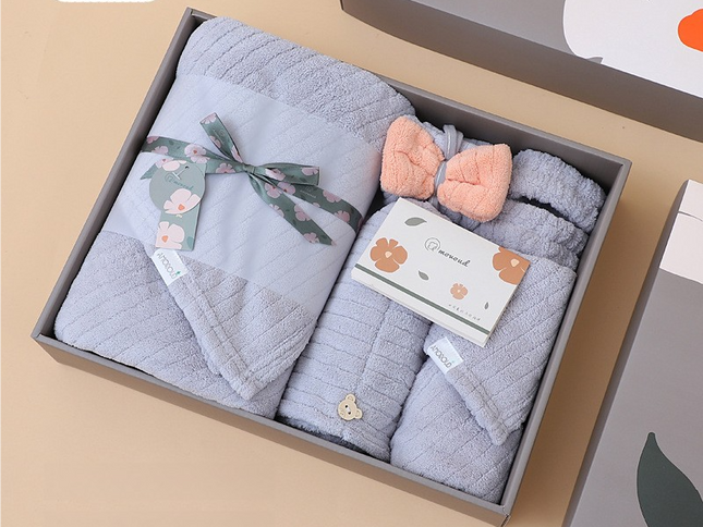 Blue Soft Coral Fleece Towel and Bath Towel Gift Set - 5-Piece Luxurious Absorbent Set