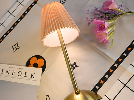 White Elegant Pleated Fabric Table Lamp - 3-Color LED, USB Rechargeable, Touch Dimming