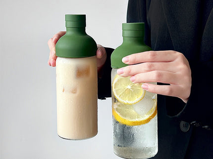 Style Cold Brew Bottle - 450ml Glass, Leak-Resistant Silicone Top Green Silicone Lid