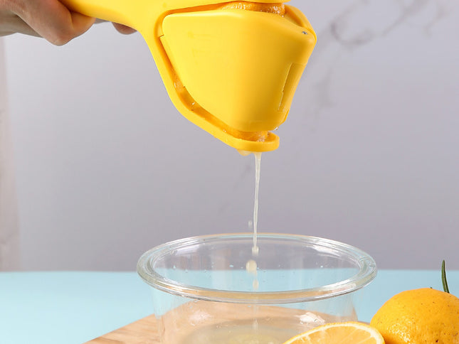 3 Pcs Yellow Easy-Squeeze Manual Citrus Juicer - Durable Lemon & Orange Squeezer with Pour Spout, Food-Grade PP