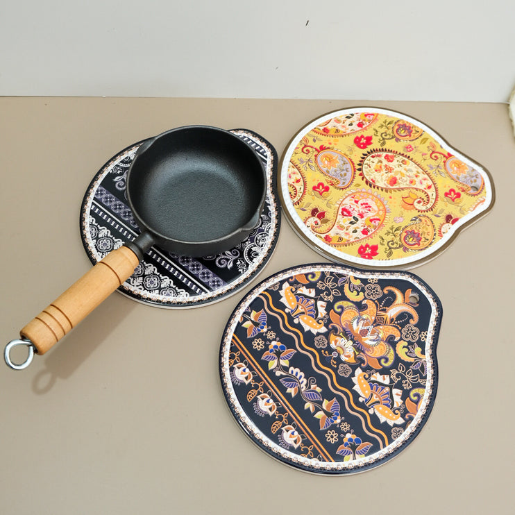 Orange-black Set of 4 Embossed Ceramic Paddle Mats - Assorted Bohemian Pattern Heat Resistant Pads