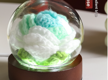 Gradient cyan Rose Knitted Flower LED Dome Lamp - USB Touch 3-Color Night Light