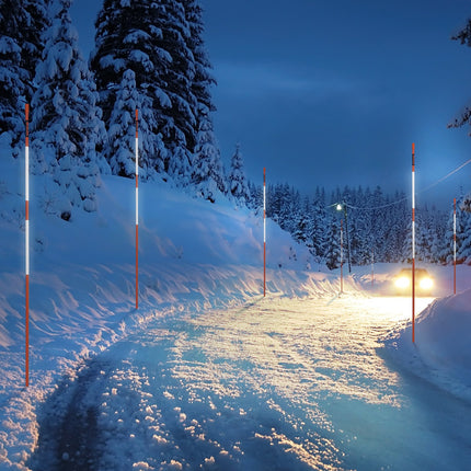 VEVOR Driveway Markers, 50 PCS 121.5 cm, 0.78 cm Diameter Orange Fiberglass Poles Snow Stakes with Reflective Tape, 30 cm Steel Drill Bit & Protection Gloves for Parking Lots, Walkways Easy Visibility