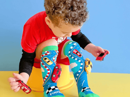 MADMIA Racing Cars Socks With Plush Cars Kids & Adults Age 6 - 99-1875027467329212422