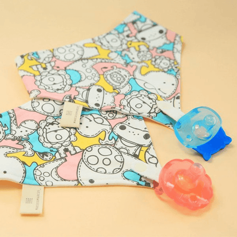 Marcus & Marcus- Organic Bandana Bib & Pacifier Bib Lucas the Hippo- Blue-1875027427399438337