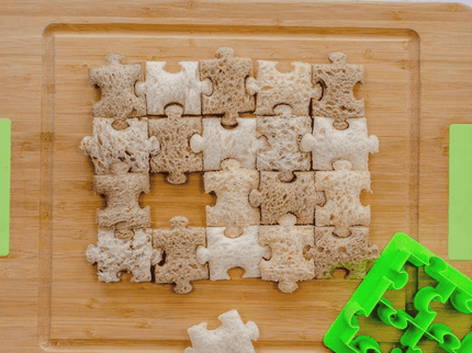 MONTII.CO Lunch Punch Sandwich Cutters | Puzzles-1875027507707777026