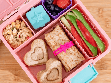 MONTII.CO Lunch Punch Sandwich Cutters | Unicorn-1875027511012888580