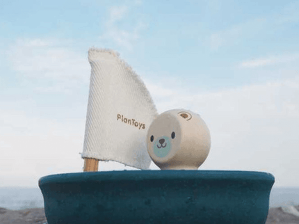 Plan Toys Sailing Boat - Polar Bear-1875027481602428932