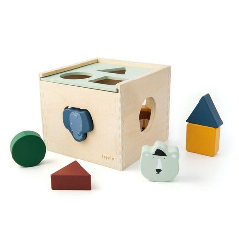 Trixie Wooden Shape Sorter-1875027399406653440